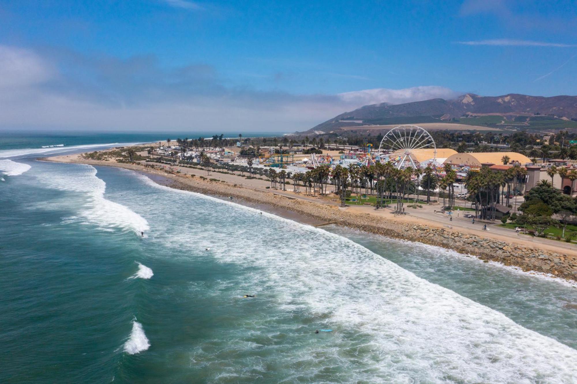 Crowne Plaza Ventura Beach By Ihg Kültér fotó